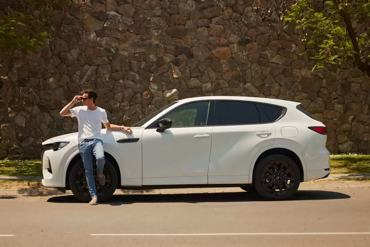 MAZDA PRESENTA A CRISTIÁN PREECE COMO NUEVO EMBAJADOR